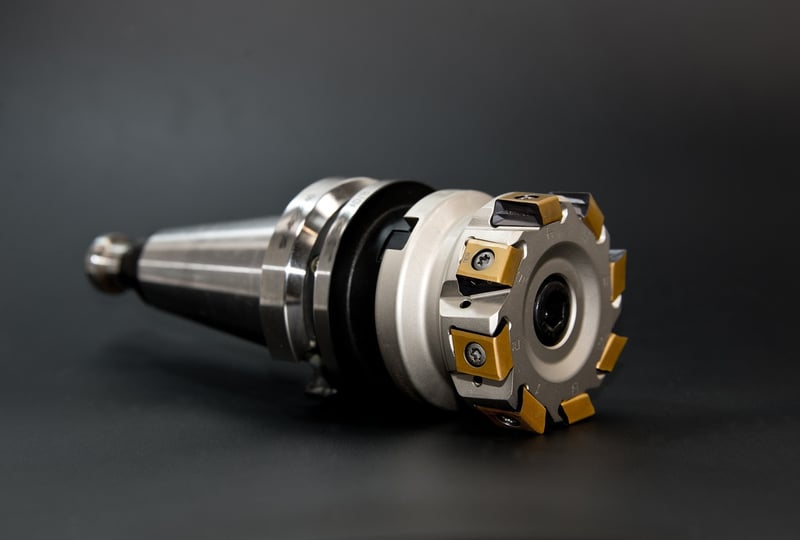 Chrono-Displacement Capacitor